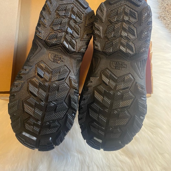 The North Face Alpenglow Pink Waterproof Boots - Picture 7 of 8